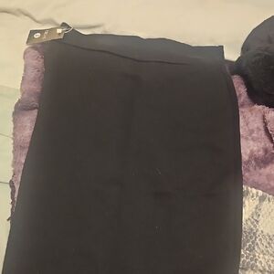 Chic Black Pencil Skirt